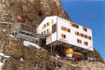 The Mönchsjoch Hut