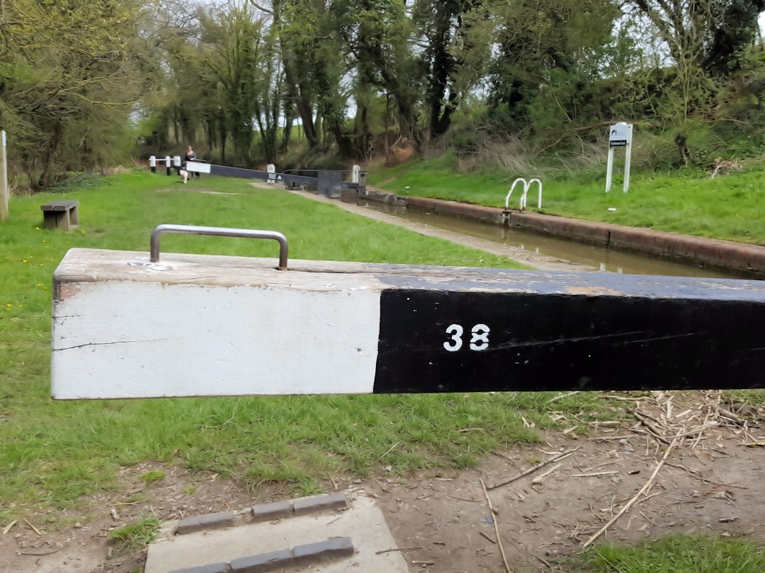 Northbrook Lock - no access!