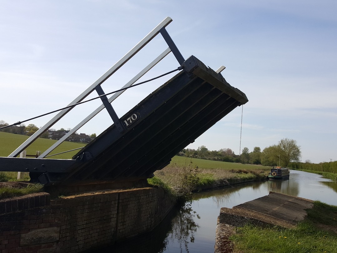 Counting down the bridges in tens