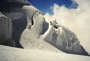 Seracs above the Lysgletscher