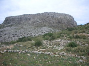 Mola de S’Esclop (with stones)