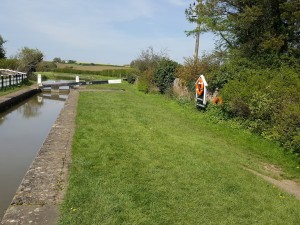 King's Sutton lock