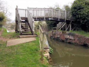 Alternative to a lift bridge