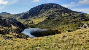 Great End and unnamed tarn